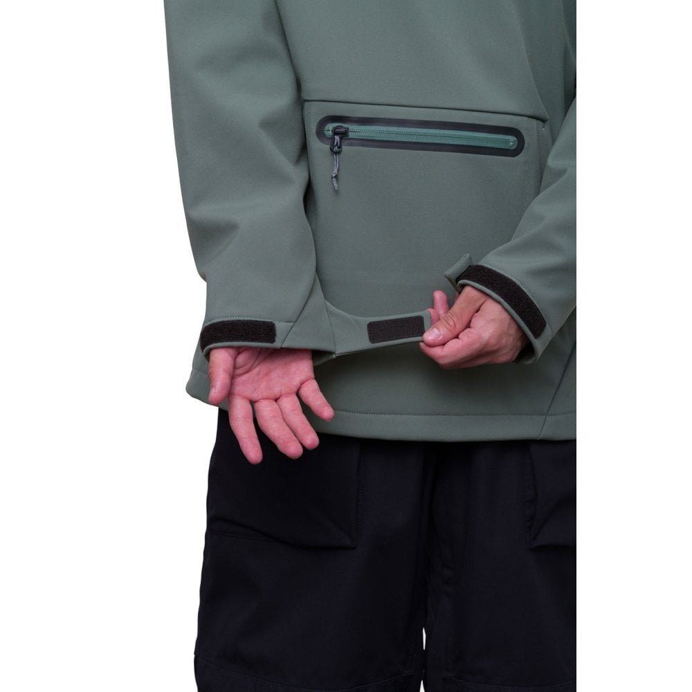 686 The Waterproof Hoodie - The Snowboard Shop