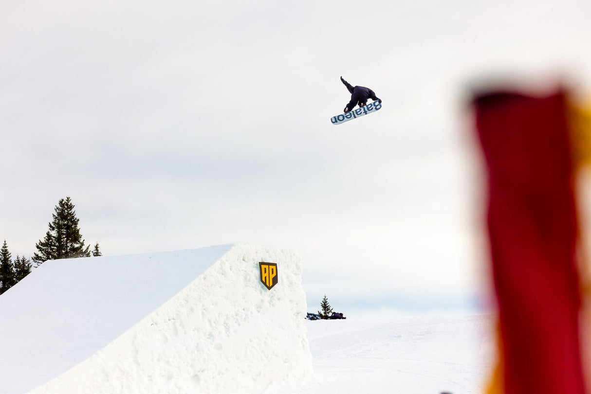 Bataleon Blaster FASE™ AsymWrap™ Snowboard Bindings 2026 - The Snowboard Shop