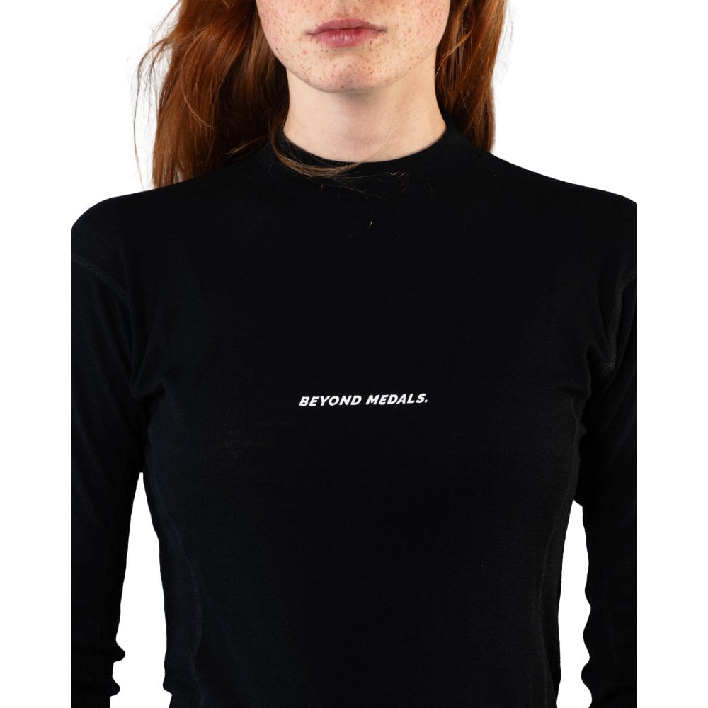 Beyond Medals Crew Base Layer - The Snowboard Shop