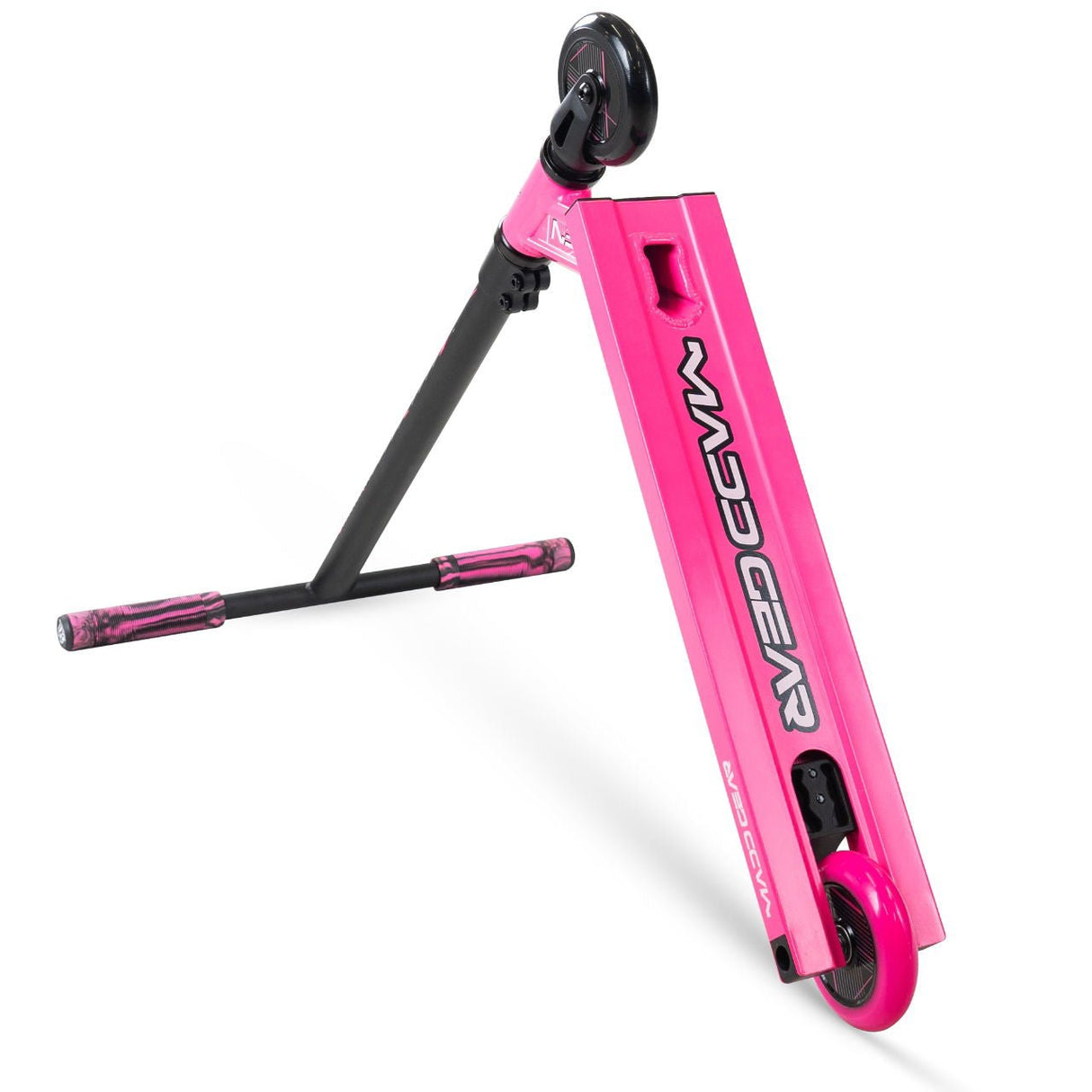 Madd Gear MG 1 Raven Scooter - The Snowboard Shop