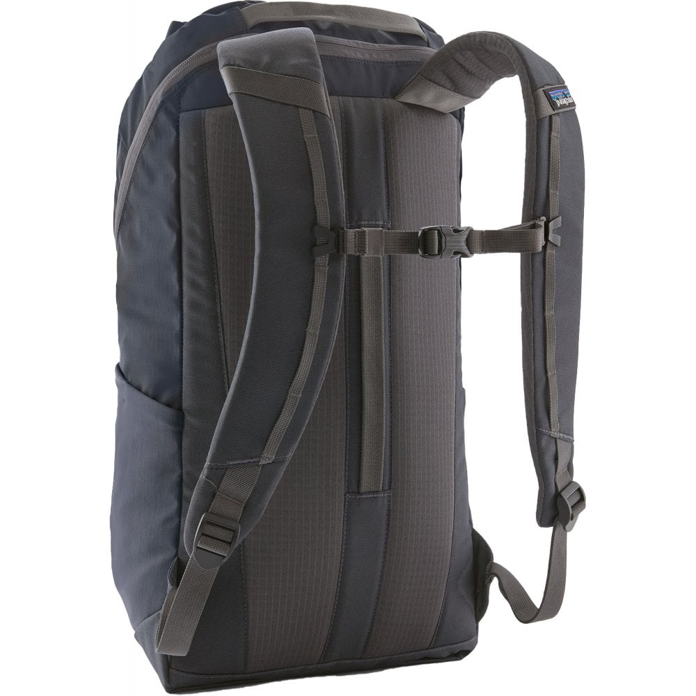 Patagonia Black Hole® Backpack 25L - The Snowboard Shop