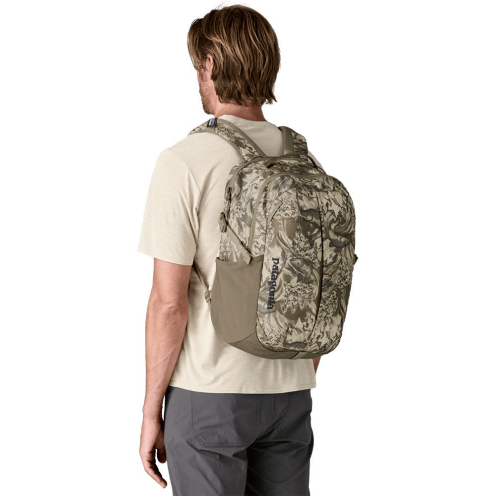 Patagonia Refugio Day Pack 26L - The Snowboard Shop