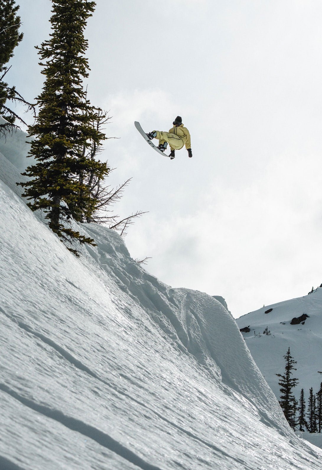 Slash ATV Snowboard 2026 - The Snowboard Shop