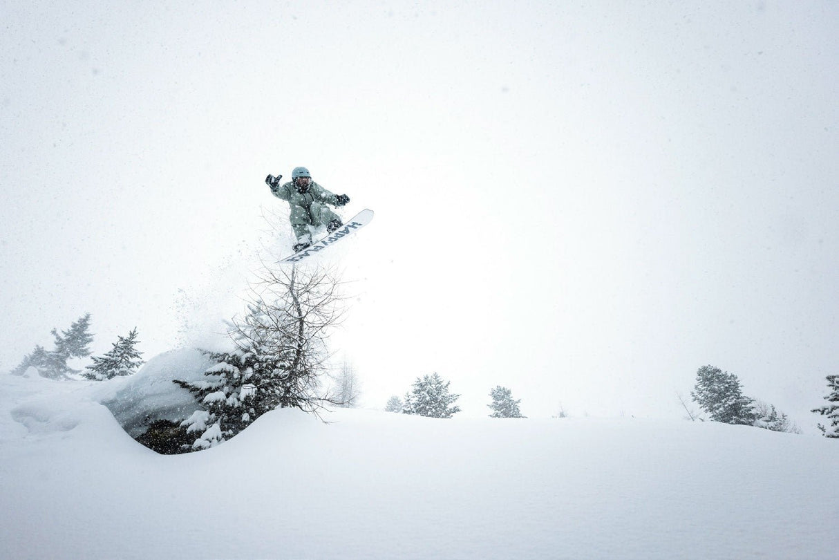 Slash Happy Place Wide Snowboard 2026 - The Snowboard Shop