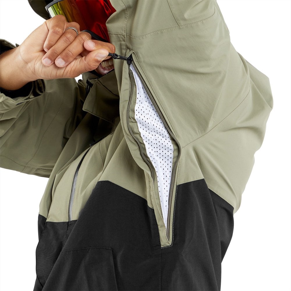 Volcom L GORE - TEX Jacket - The Snowboard Shop