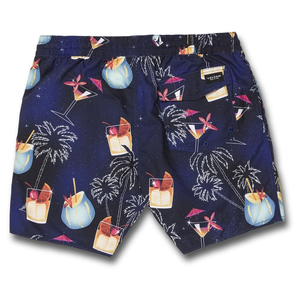 Volcom Novelty Trunk 17" Shorts - The Snowboard Shop
