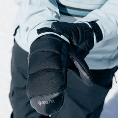 686 GORE-TEX Buffer Insulated Women's Mitt - The Snowboard Shop