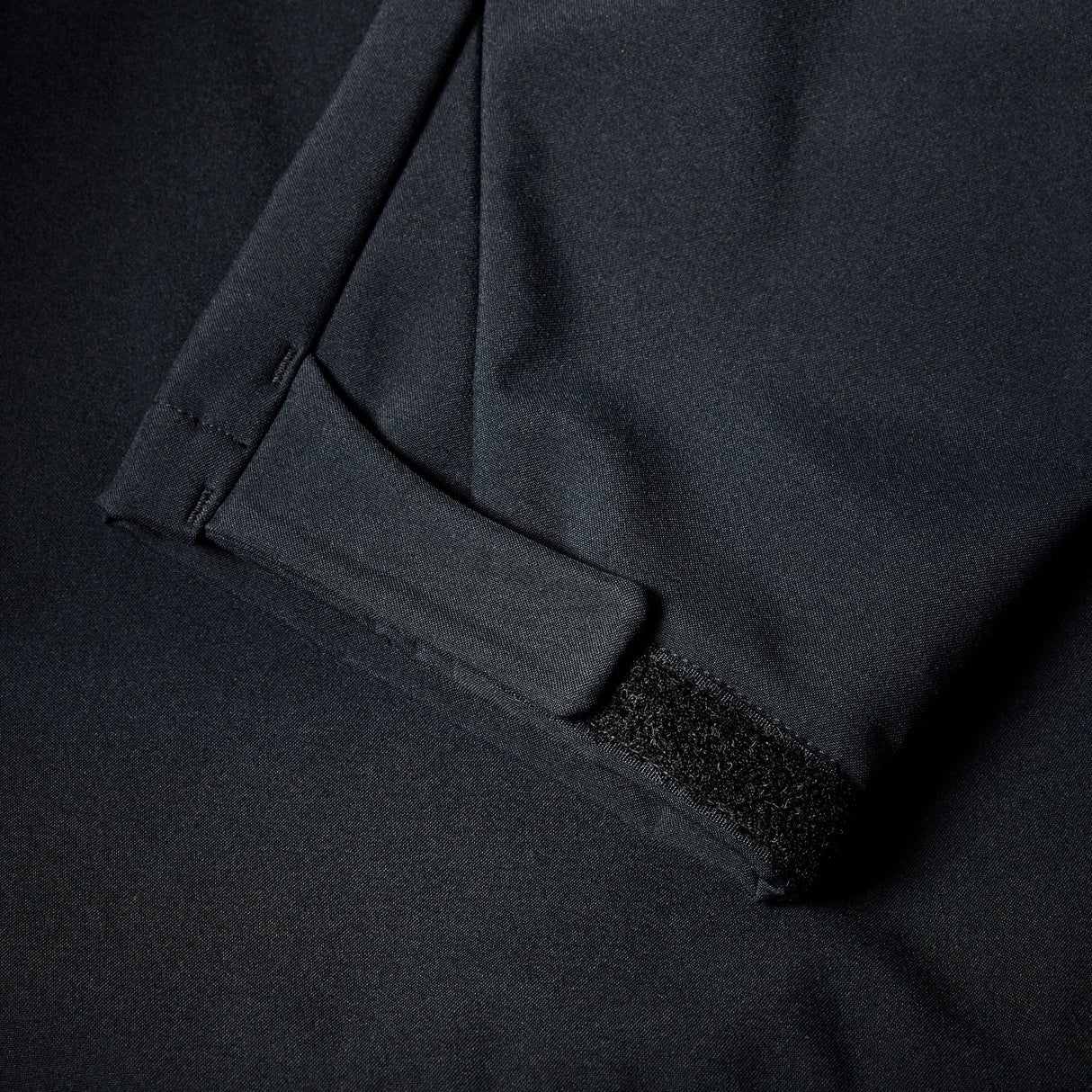 686 The Waterproof Hoodie - The Snowboard Shop