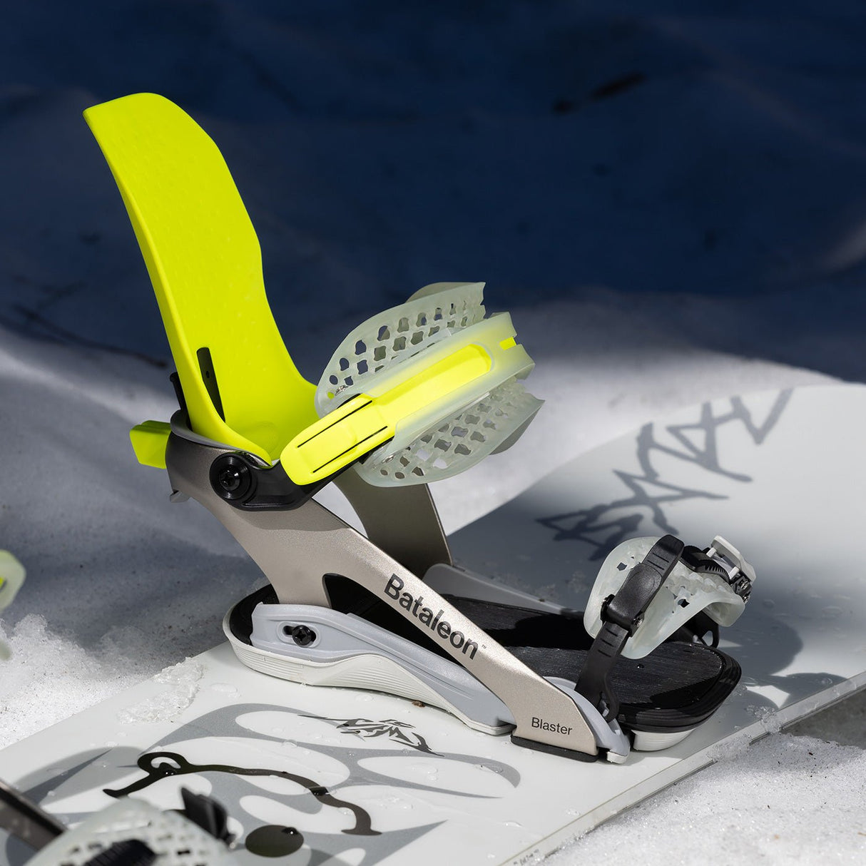 Bataleon Blaster FASE® AsymWrap™ Snowboard Bindings 2027 - The Snowboard Shop