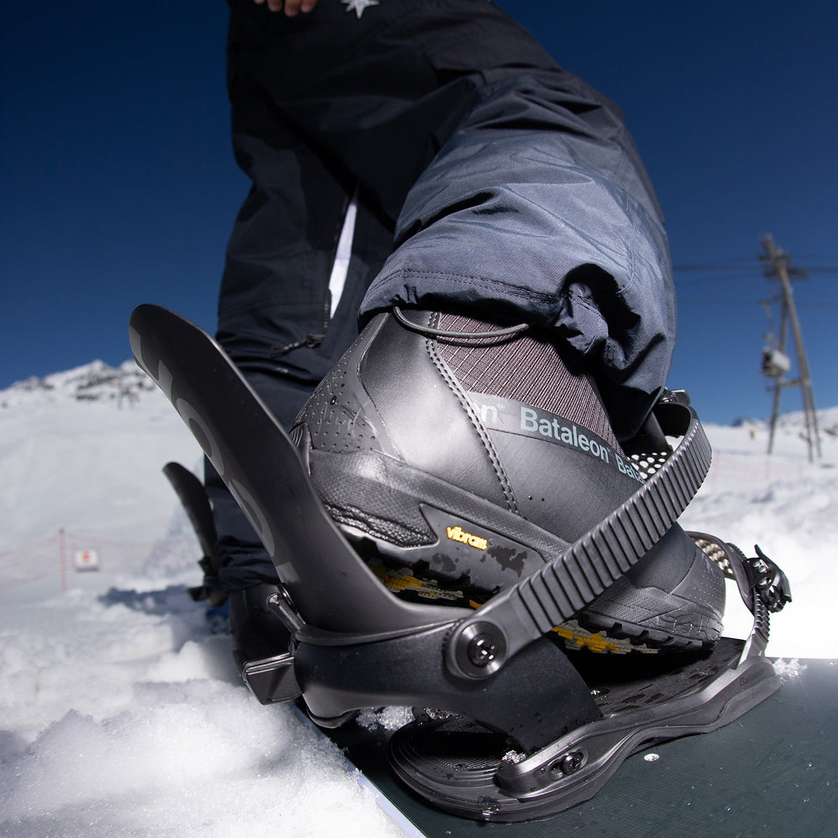 Bataleon Blaster FASE® AsymWrap™ Snowboard Bindings 2027 - The Snowboard Shop