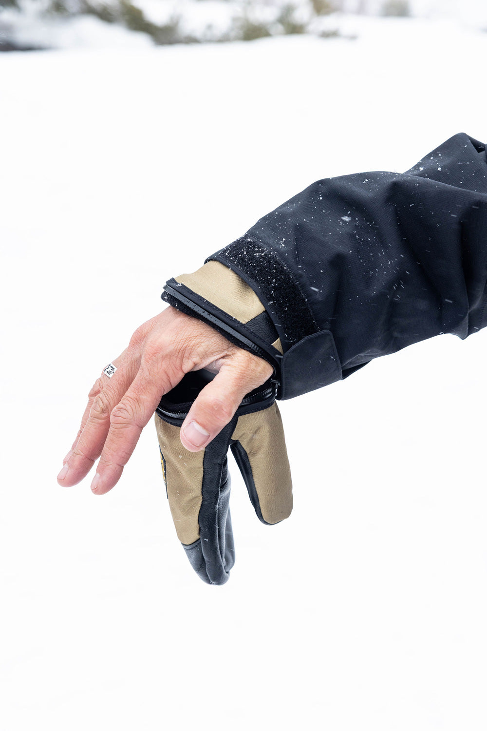 Deathgrip Werewolf Mitt