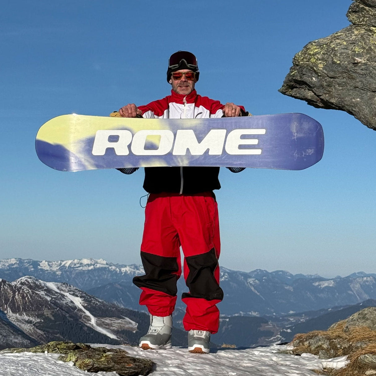 Rome Viper Snowboard 2027 - The Snowboard Shop
