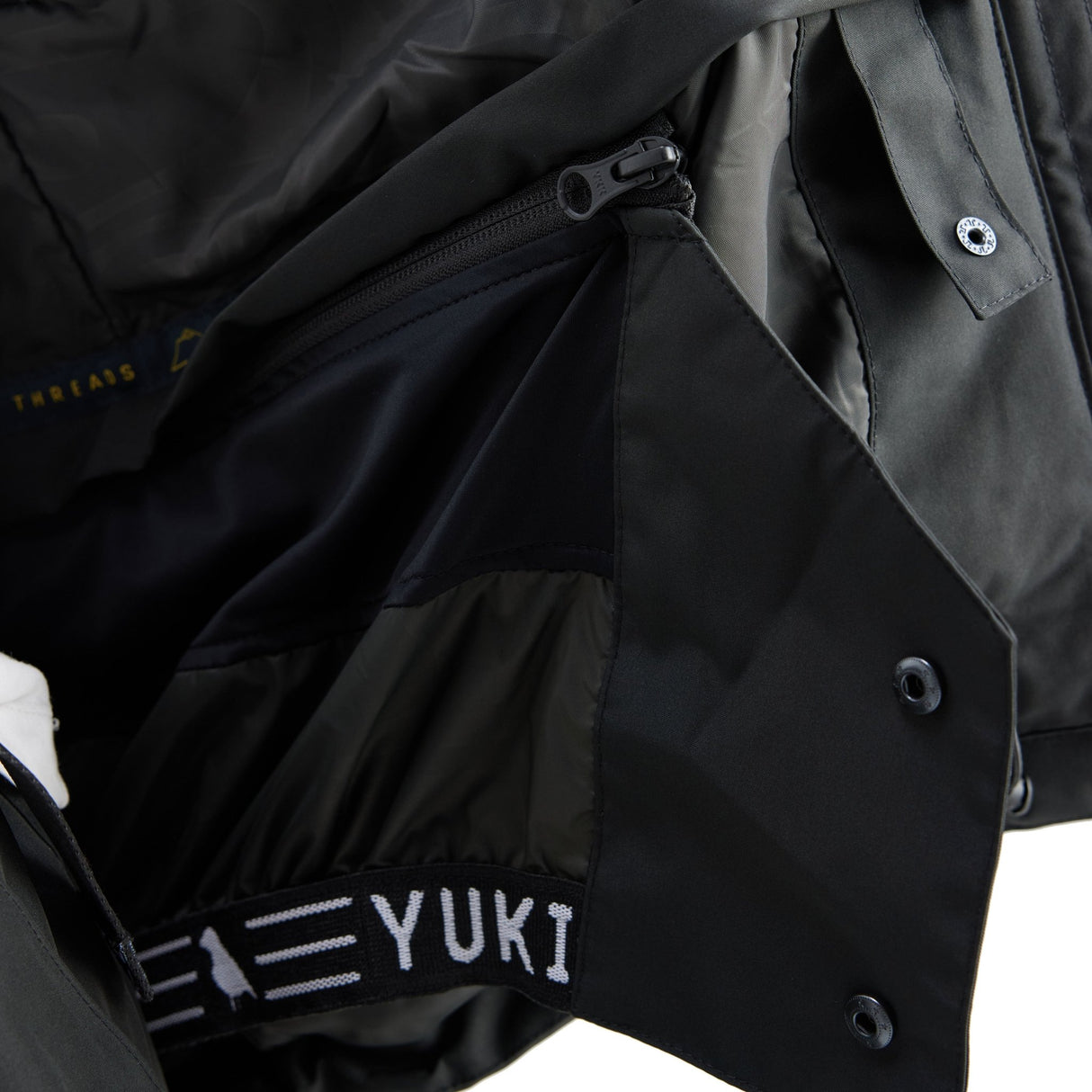 Yuki Threads Street Jacket - The Snowboard Shop